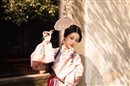 汉服美女柳叶眉桃花眼唯美写真